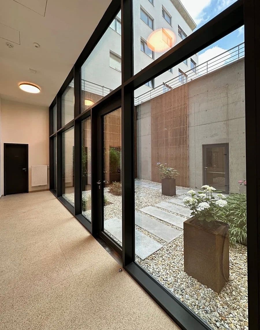 Studio flat to rent, 33 m², Opuštěná, Brno, Jihomoravský Region Studio flat to rent, 33 m², Opuštěná, Brno, Jihomoravský Region