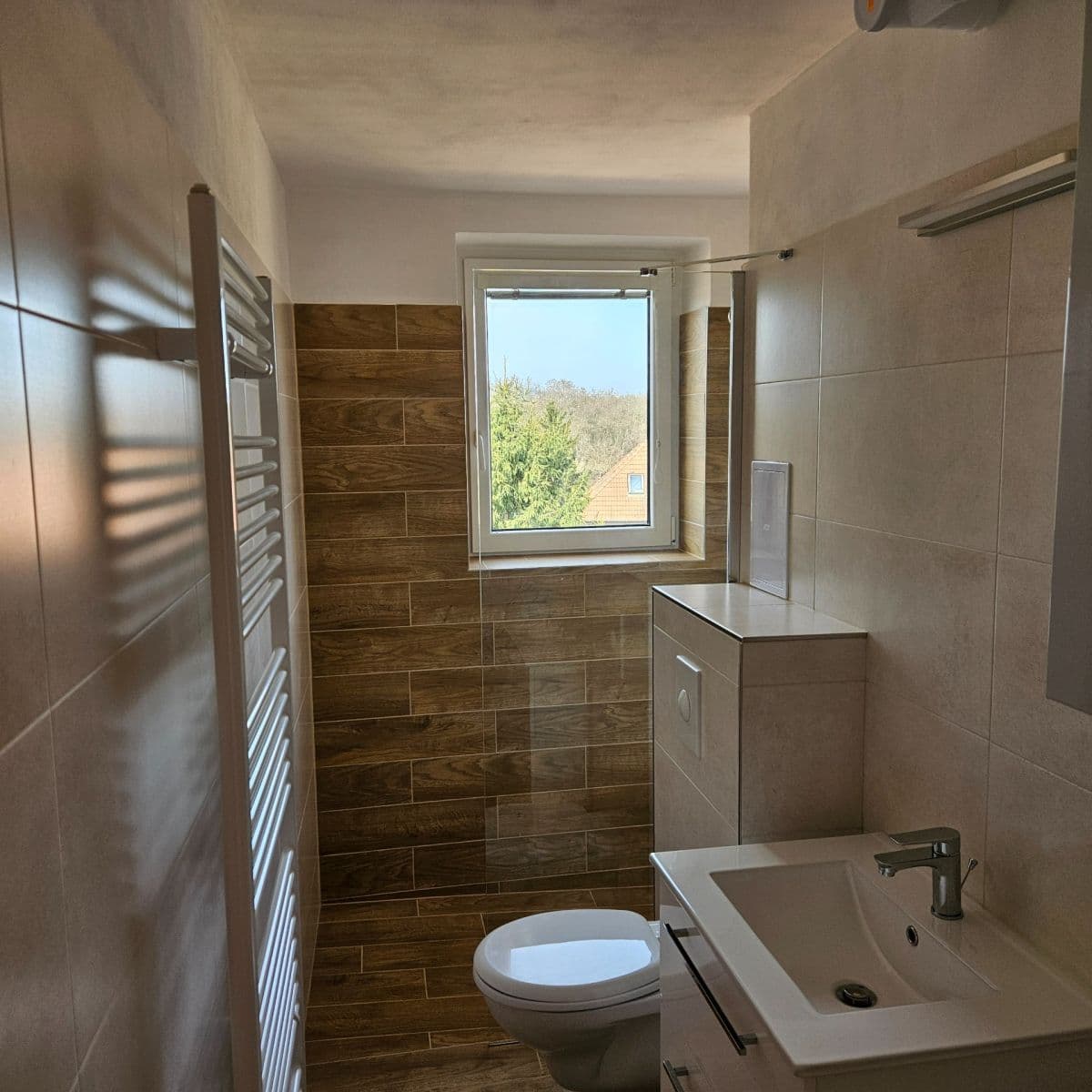 2 bedroom with open-plan kitchen flat to rent, 61 m², Karlovarská, Lubenec, Ústecký Region 2 bedroom with open-plan kitchen flat to rent, 61 m², Karlovarská, Lubenec, Ústecký Region