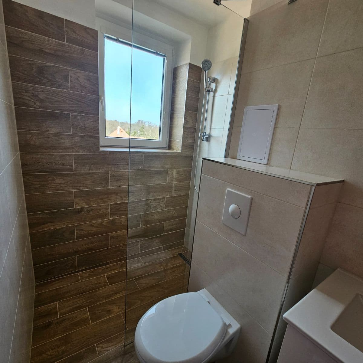 2 bedroom with open-plan kitchen flat to rent, 61 m², Karlovarská, Lubenec, Ústecký Region 2 bedroom with open-plan kitchen flat to rent, 61 m², Karlovarská, Lubenec, Ústecký Region