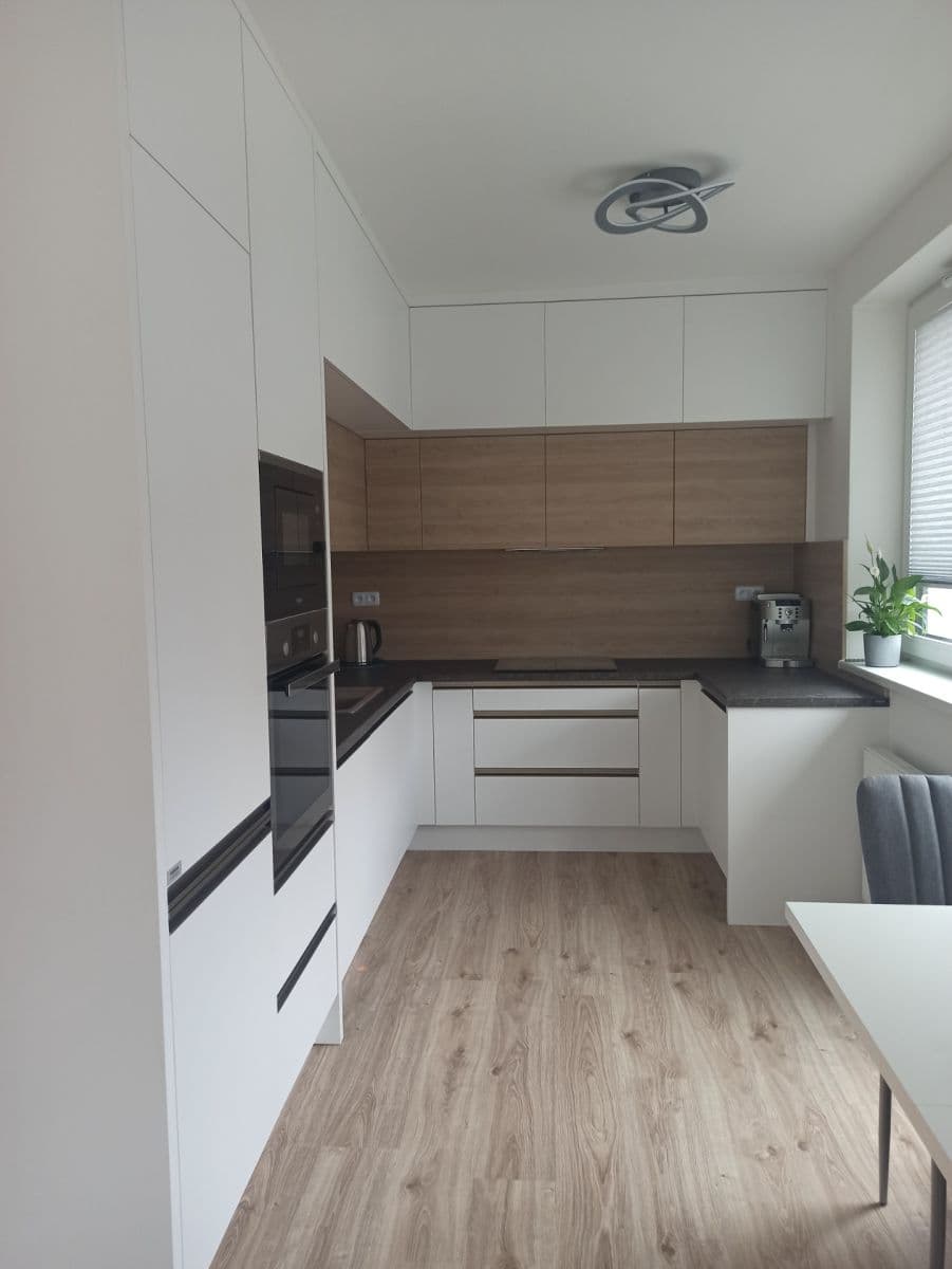 1 bedroom with open-plan kitchen flat to rent, 61 m², Slovanská, Slavkov u Brna, Jihomoravský Region 1 bedroom with open-plan kitchen flat to rent, 61 m², Slovanská, Slavkov u Brna, Jihomoravský Region