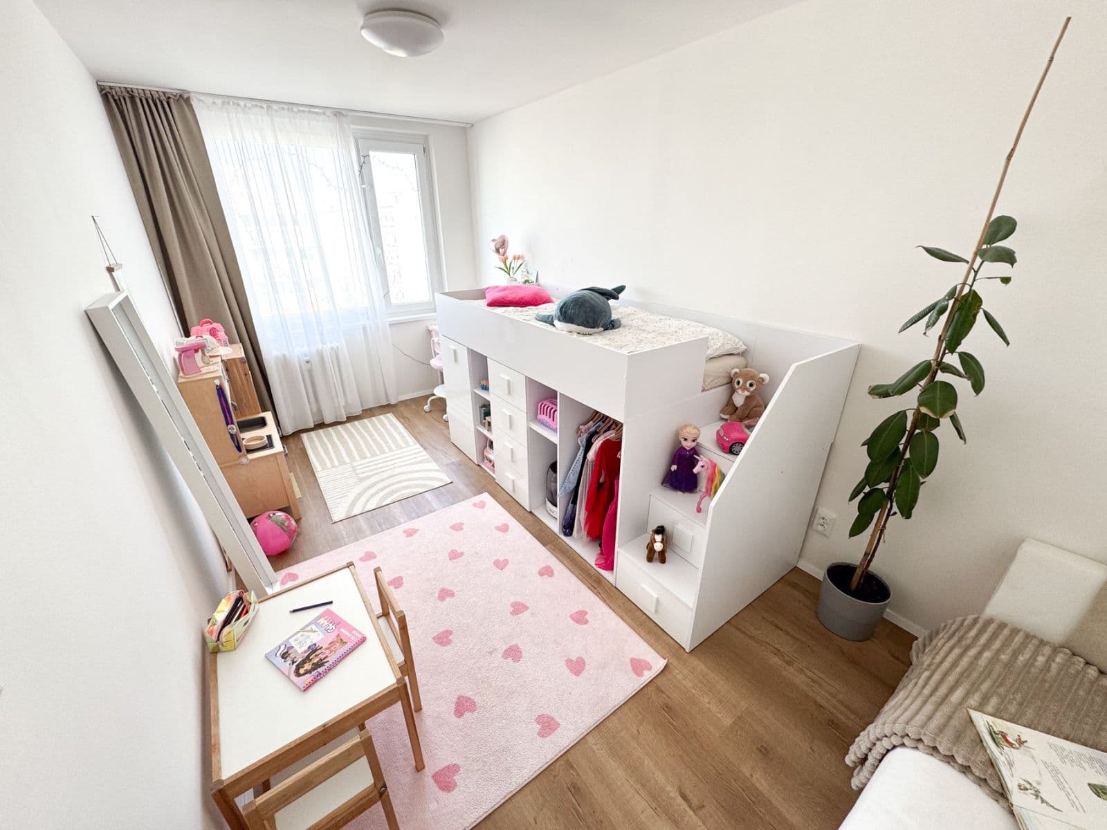 2 bedroom with open-plan kitchen flat for sale, 76 m², Přecechtělova, Prague, Prague 2 bedroom with open-plan kitchen flat for sale, 76 m², Přecechtělova, Prague, Prague