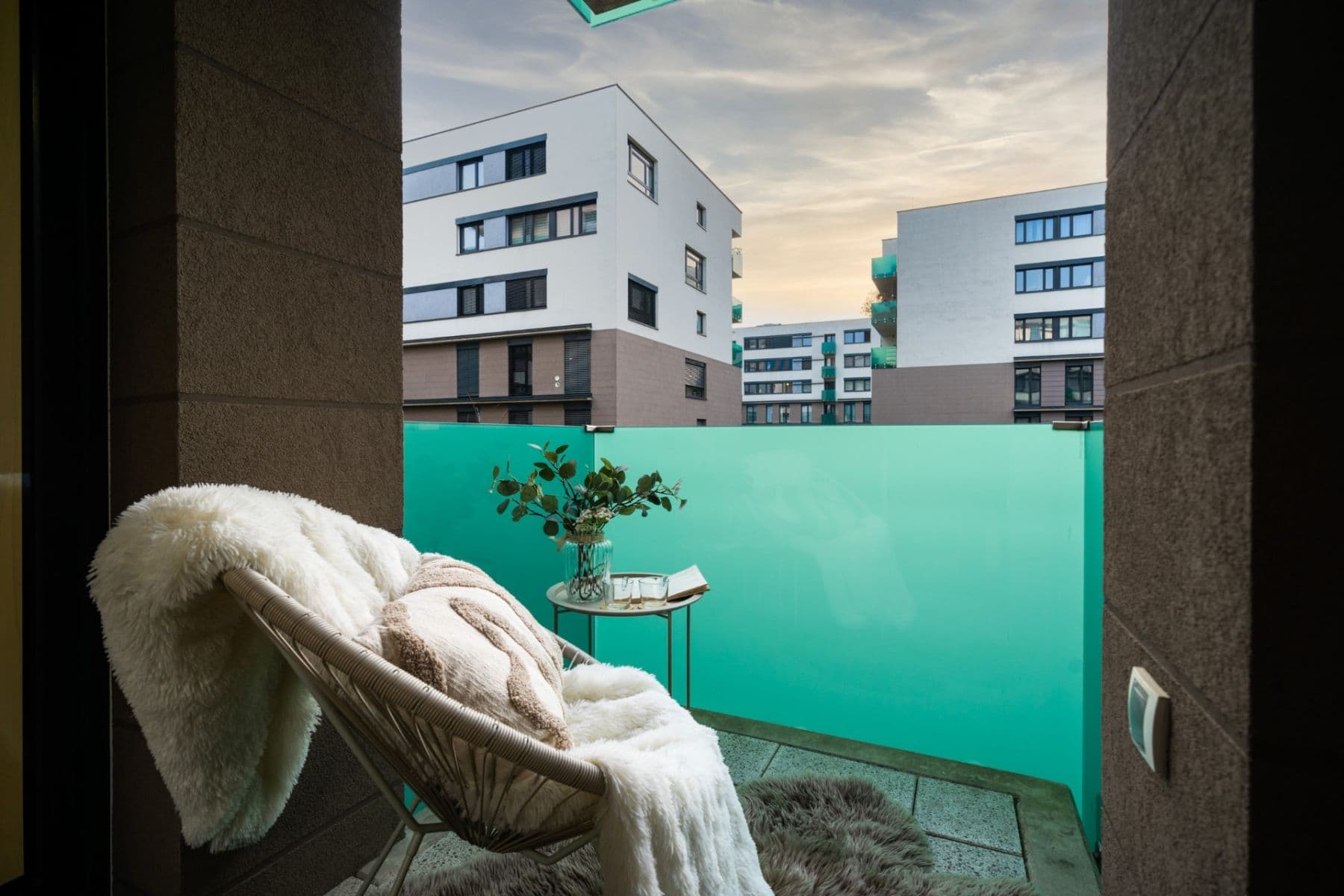 1 bedroom with open-plan kitchen flat to rent, 58 m², Na Zlatě, Prague, Prague 1 bedroom with open-plan kitchen flat to rent, 58 m², Na Zlatě, Prague, Prague