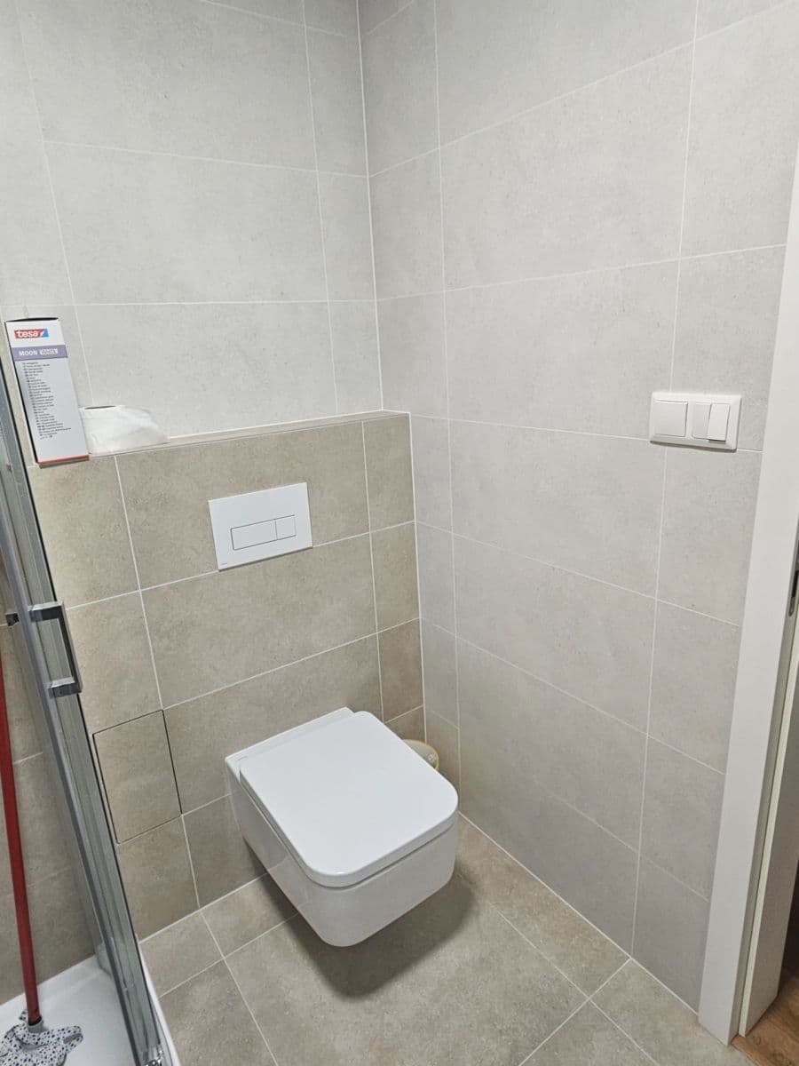 Studio flat to rent, 32 m², Strážovická, Prague, Prague Studio flat to rent, 32 m², Strážovická, Prague, Prague