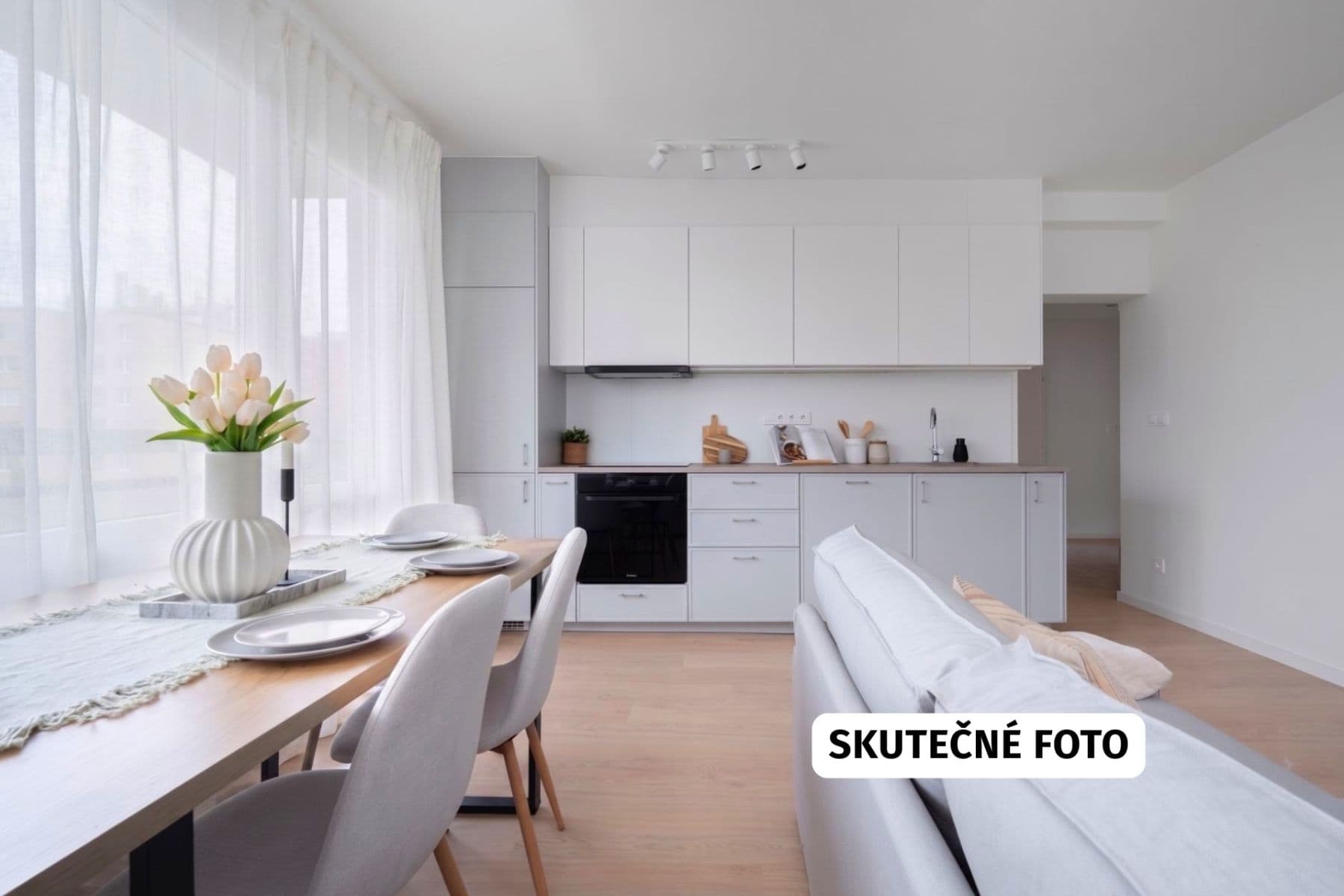 4 bedroom with open-plan kitchen flat for sale, 84 m², Blatnická, Brno, Jihomoravský Region 4 bedroom with open-plan kitchen flat for sale, 84 m², Blatnická, Brno, Jihomoravský Region