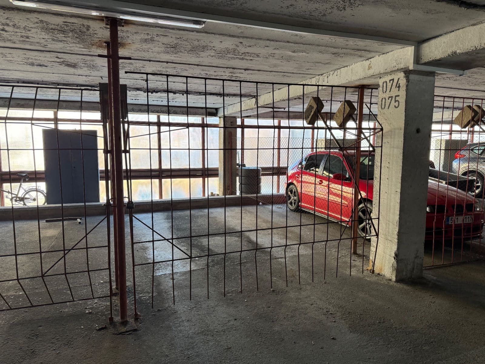 garage to rent, 18 m², Lovosická, Prague, Prague garage to rent, 18 m², Lovosická, Prague, Prague