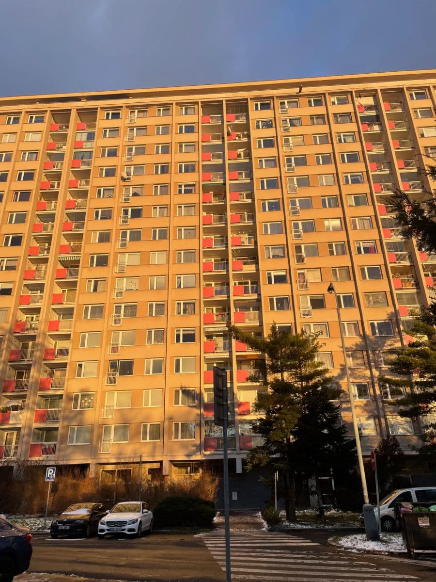 1 bedroom with open-plan kitchen flat to rent, 45 m², Kurkova, Prague, Prague 1 bedroom with open-plan kitchen flat to rent, 45 m², Kurkova, Prague, Prague