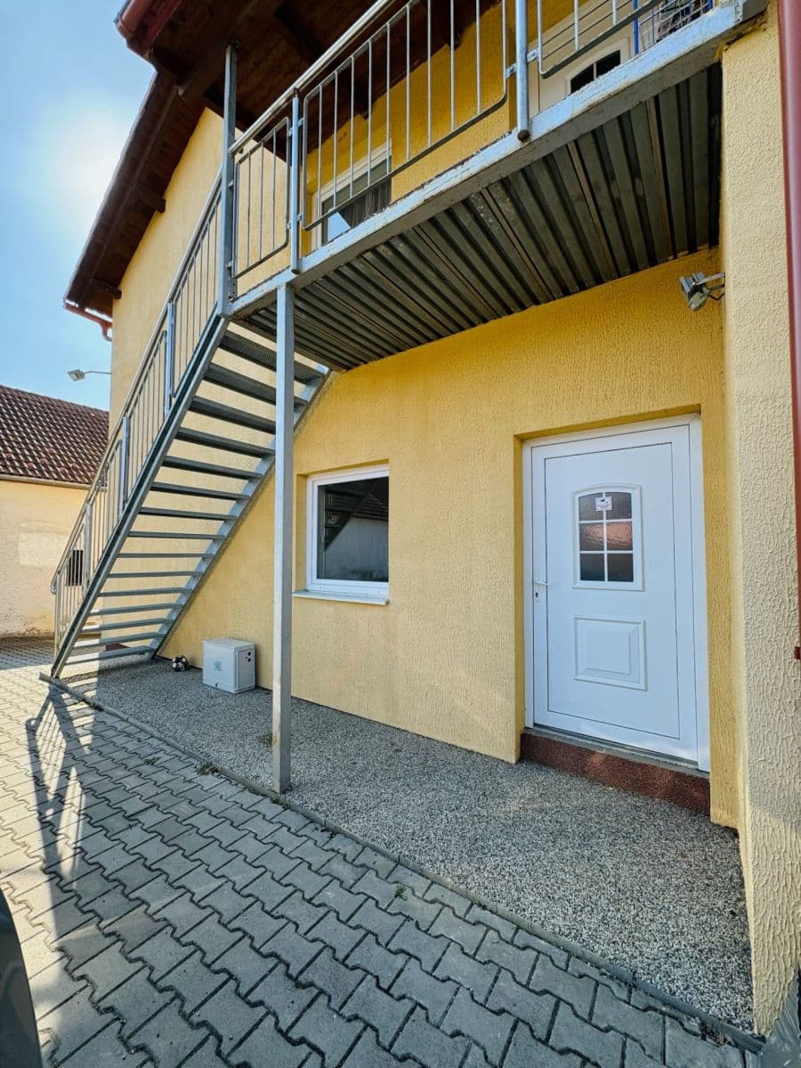 2 bedroom with open-plan kitchen flat to rent, 48 m², Zbraslavice, Středočeský Region 2 bedroom with open-plan kitchen flat to rent, 48 m², Zbraslavice, Středočeský Region