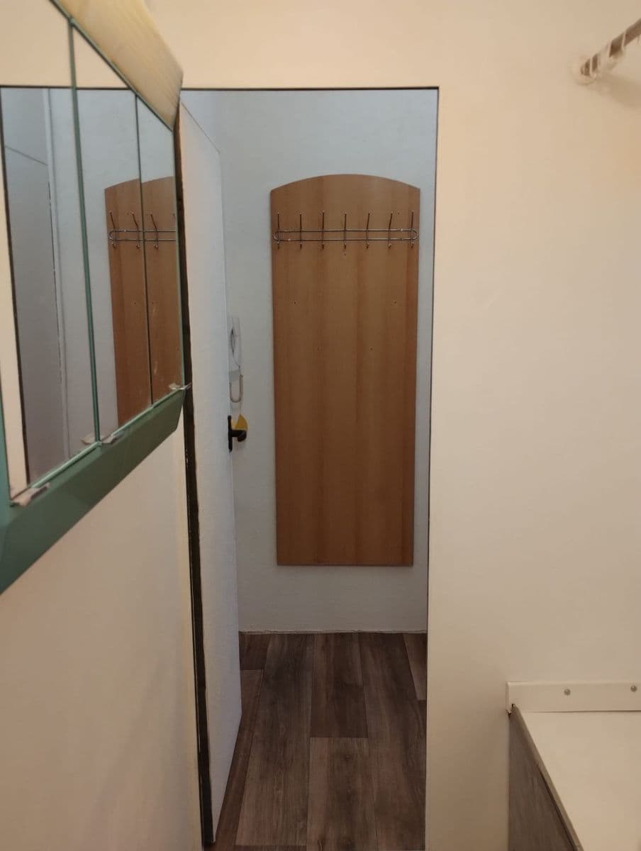 Studio flat to rent, 28 m², Hlavní, Aš, Karlovarský Region Studio flat to rent, 28 m², Hlavní, Aš, Karlovarský Region