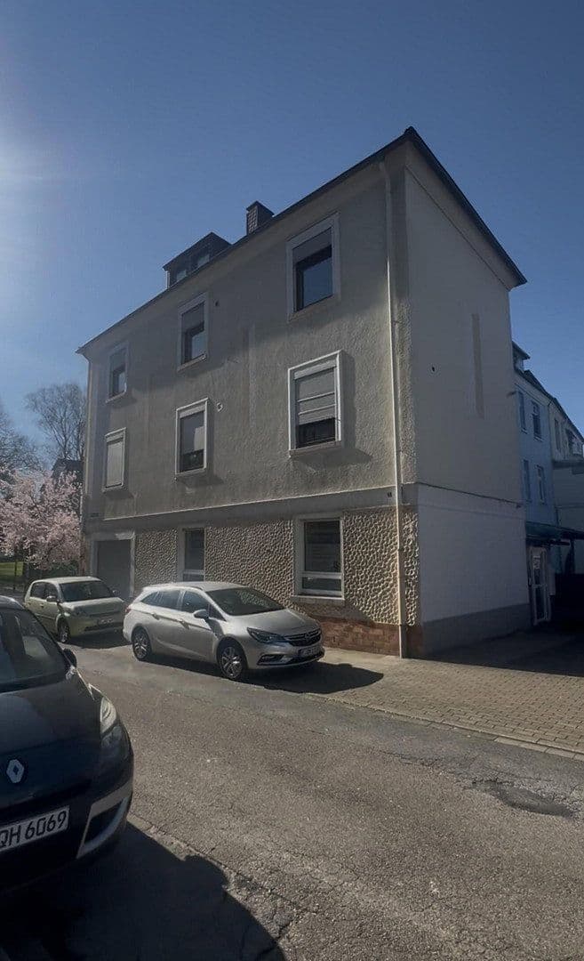 house for sale, 221 m², Nikolausstr. 1, Essen, North Rhine-Westphalia house for sale, 221 m², Nikolausstr. 1, Essen, North Rhine-Westphalia