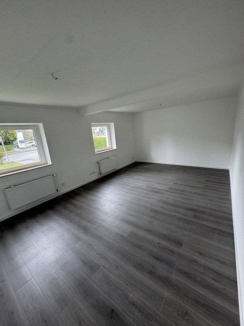 1 bedroom with open-plan kitchen flat to rent, 80 m², Ernst-Holla-Str. 36, Moers, North Rhine-Westphalia 1 bedroom with open-plan kitchen flat to rent, 80 m², Ernst-Holla-Str. 36, Moers, North Rhine-Westphalia