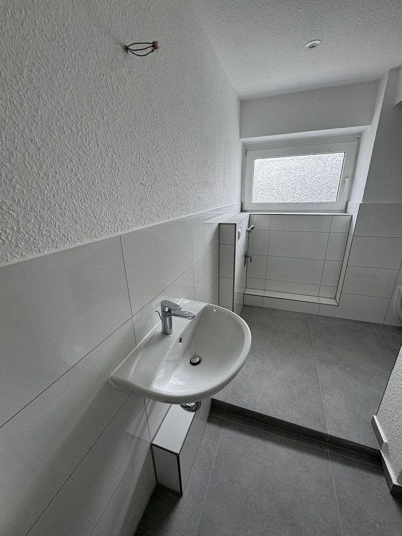 1 bedroom with open-plan kitchen flat to rent, 80 m², Ernst-Holla-Str. 36, Moers, North Rhine-Westphalia 1 bedroom with open-plan kitchen flat to rent, 80 m², Ernst-Holla-Str. 36, Moers, North Rhine-Westphalia