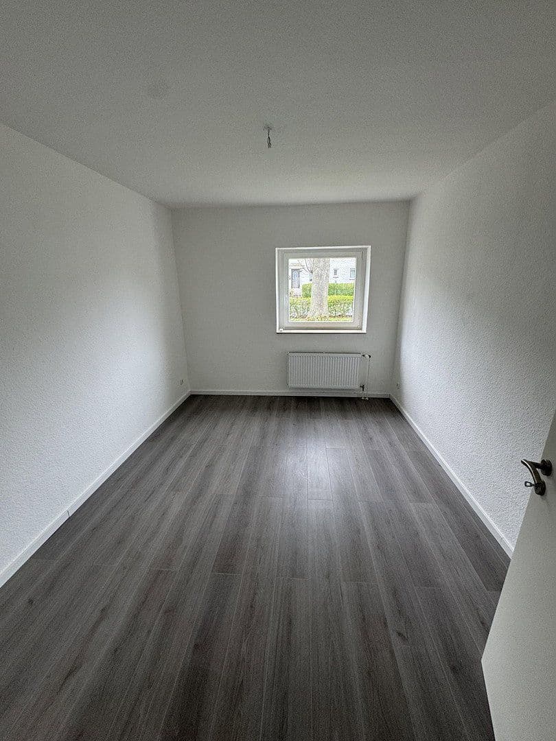 1 bedroom with open-plan kitchen flat to rent, 80 m², Ernst-Holla-Str. 36, Moers, North Rhine-Westphalia 1 bedroom with open-plan kitchen flat to rent, 80 m², Ernst-Holla-Str. 36, Moers, North Rhine-Westphalia