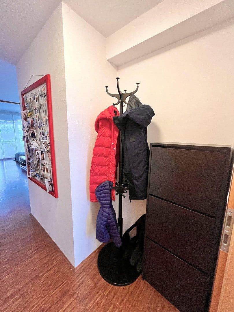 3 bedroom with open-plan kitchen flat to rent, 118 m², Gärtringen, Baden-Württemberg 3 bedroom with open-plan kitchen flat to rent, 118 m², Gärtringen, Baden-Württemberg