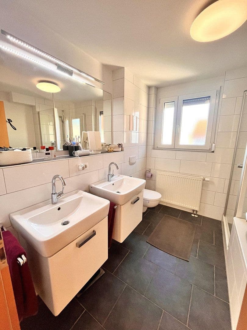 3 bedroom with open-plan kitchen flat to rent, 118 m², Gärtringen, Baden-Württemberg 3 bedroom with open-plan kitchen flat to rent, 118 m², Gärtringen, Baden-Württemberg