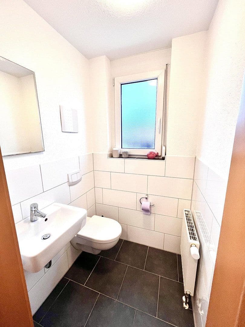 3 bedroom with open-plan kitchen flat to rent, 118 m², Gärtringen, Baden-Württemberg 3 bedroom with open-plan kitchen flat to rent, 118 m², Gärtringen, Baden-Württemberg