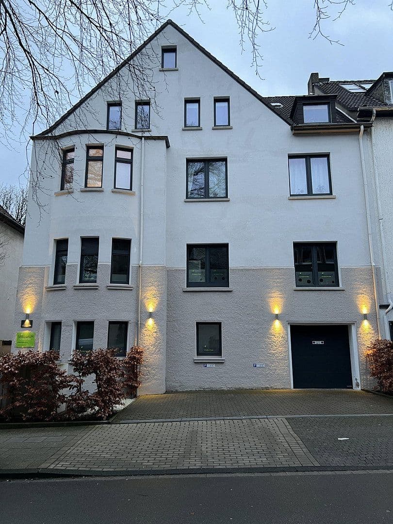 1 bedroom flat to rent, 72 m², Schubertstr. 27, Essen, North Rhine-Westphalia 1 bedroom flat to rent, 72 m², Schubertstr. 27, Essen, North Rhine-Westphalia
