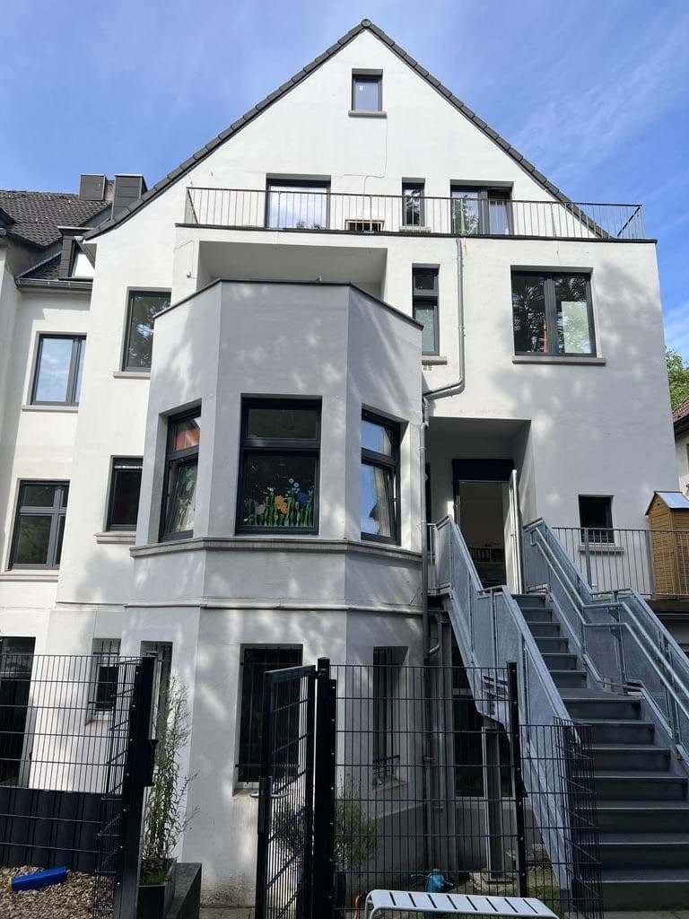 1 bedroom flat to rent, 72 m², Schubertstr. 27, Essen, North Rhine-Westphalia 1 bedroom flat to rent, 72 m², Schubertstr. 27, Essen, North Rhine-Westphalia