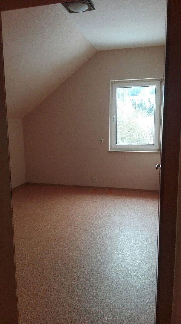 4 bedroom flat for sale, 85 m², Puderbach, Rhineland-Palatinate 4 bedroom flat for sale, 85 m², Puderbach, Rhineland-Palatinate