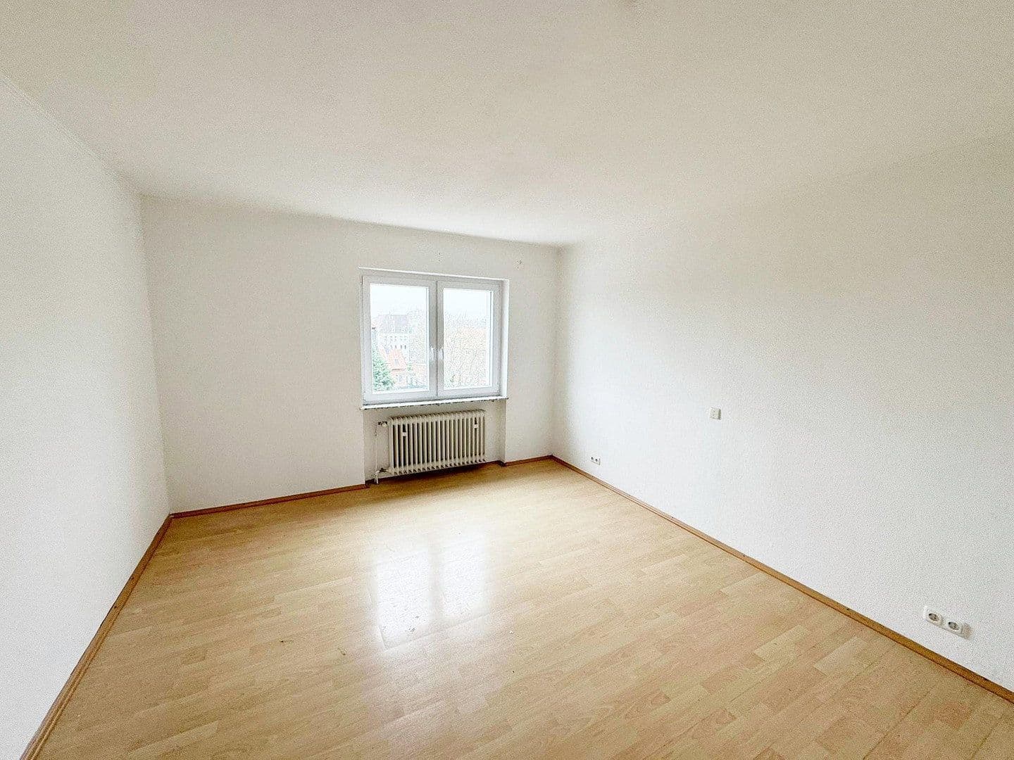 2 bedroom with open-plan kitchen flat to rent, 76 m², Cranger Str. 210a, Gelsenkirchen, North Rhine-Westphalia 2 bedroom with open-plan kitchen flat to rent, 76 m², Cranger Str. 210a, Gelsenkirchen, North Rhine-Westphalia
