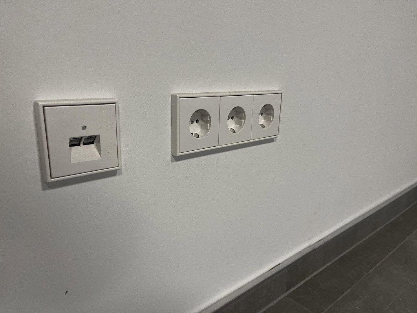 office to rent, 153 m², Philippsburg, Baden-Württemberg office to rent, 153 m², Philippsburg, Baden-Württemberg