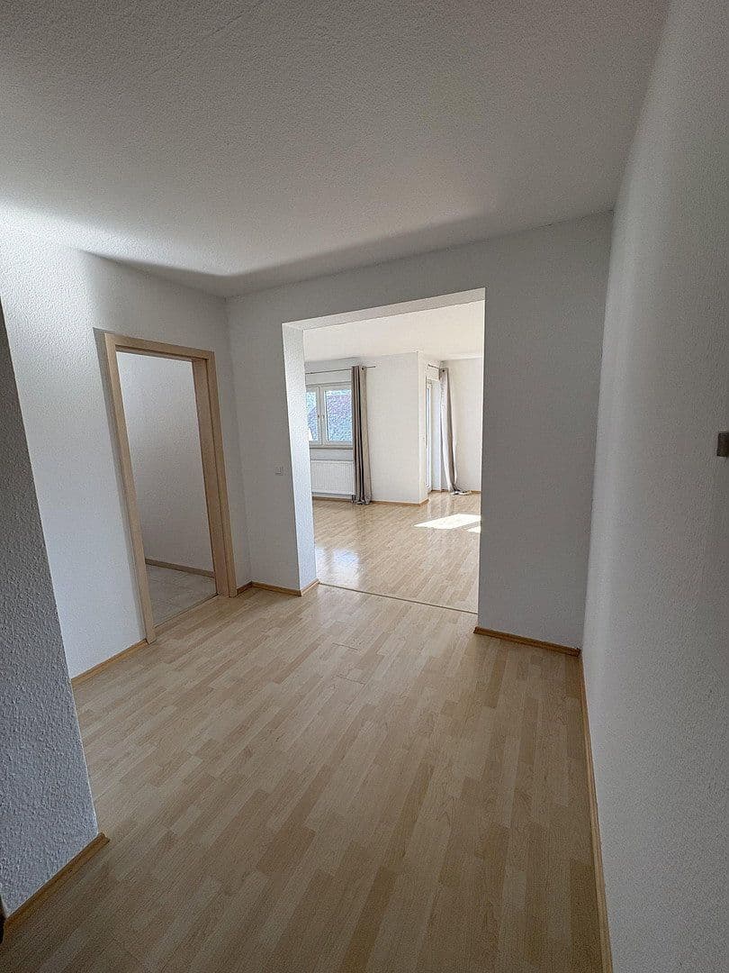 4 bedroom with open-plan kitchen flat for sale, 128 m², Ramstein-Miesenbach, Rhineland-Palatinate 4 bedroom with open-plan kitchen flat for sale, 128 m², Ramstein-Miesenbach, Rhineland-Palatinate