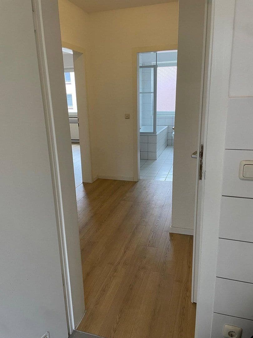 2 bedroom flat to rent, 58 m², Windmühlenstraße 46, Essen, North Rhine-Westphalia 2 bedroom flat to rent, 58 m², Windmühlenstraße 46, Essen, North Rhine-Westphalia