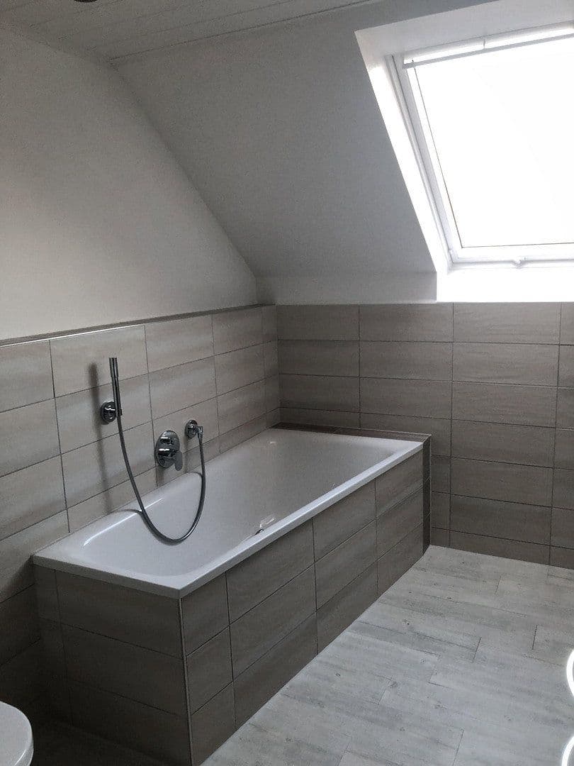 4 bedroom flat to rent, 105 m², Wilkau-Haßlau, Saxony 4 bedroom flat to rent, 105 m², Wilkau-Haßlau, Saxony