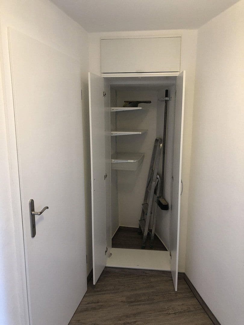 4 bedroom flat to rent, 105 m², Wilkau-Haßlau, Saxony 4 bedroom flat to rent, 105 m², Wilkau-Haßlau, Saxony