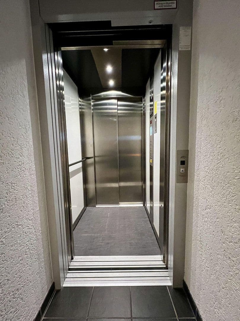 2 bedroom flat to rent, 59 m², Luisenstraße 28, Wuppertal, North Rhine-Westphalia 2 bedroom flat to rent, 59 m², Luisenstraße 28, Wuppertal, North Rhine-Westphalia