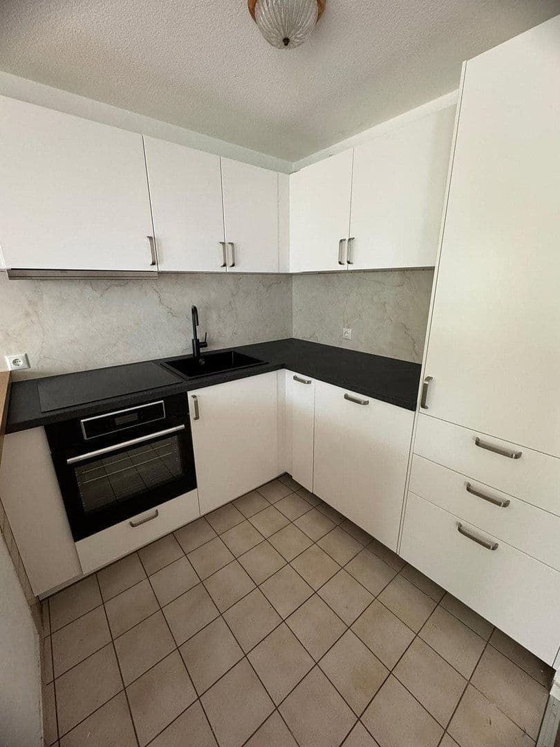 1 bedroom with open-plan kitchen flat to rent, 61 m², Friedrichstraße 46, Denkendorf, Baden-Württemberg 1 bedroom with open-plan kitchen flat to rent, 61 m², Friedrichstraße 46, Denkendorf, Baden-Württemberg