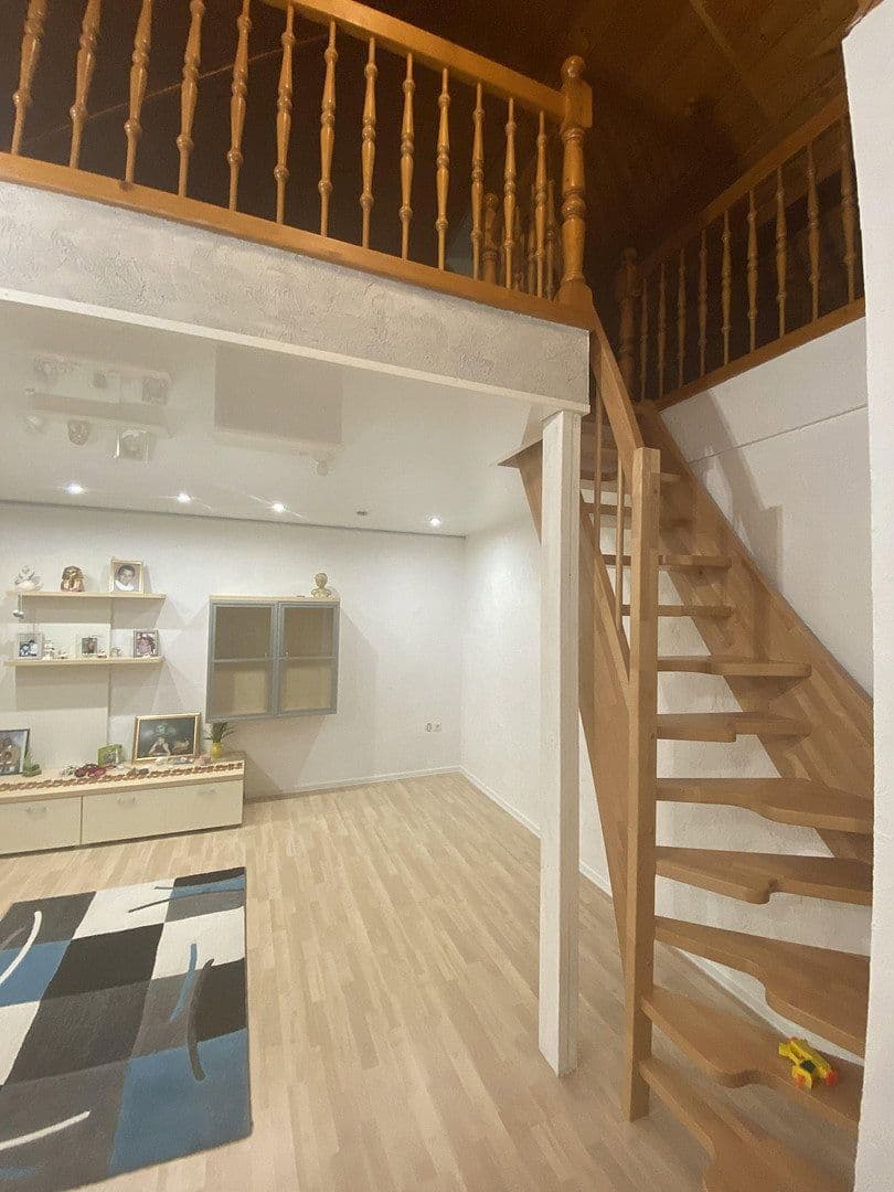 house for sale, 287 m², Kitzingen, Bavaria house for sale, 287 m², Kitzingen, Bavaria