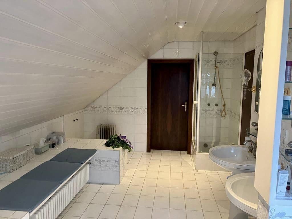 house for sale, 330 m², Riedstadt, Hesse house for sale, 330 m², Riedstadt, Hesse