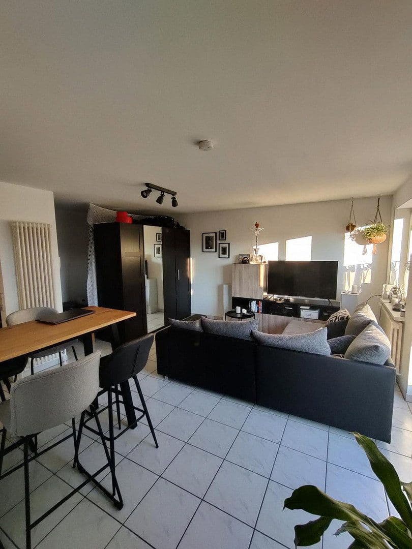 1 bedroom flat to rent, 40 m², Aidlingen, Baden-Württemberg 1 bedroom flat to rent, 40 m², Aidlingen, Baden-Württemberg