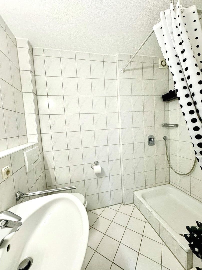 1 bedroom flat to rent, 40 m², Aidlingen, Baden-Württemberg 1 bedroom flat to rent, 40 m², Aidlingen, Baden-Württemberg