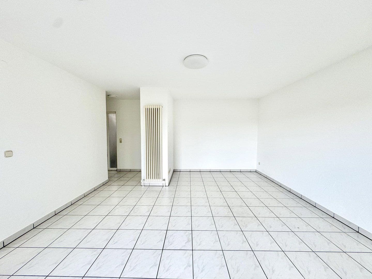 1 bedroom flat to rent, 40 m², Aidlingen, Baden-Württemberg 1 bedroom flat to rent, 40 m², Aidlingen, Baden-Württemberg