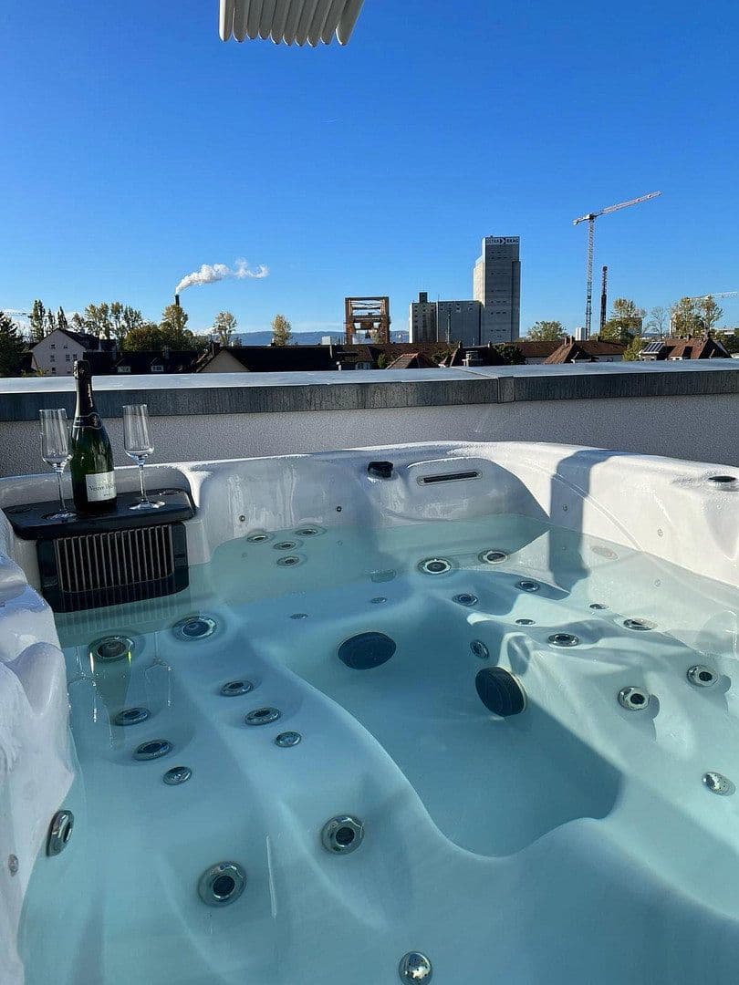 2 bedroom with open-plan kitchen flat to rent, 150 m², Weil am Rhein, Baden-Württemberg 2 bedroom with open-plan kitchen flat to rent, 150 m², Weil am Rhein, Baden-Württemberg