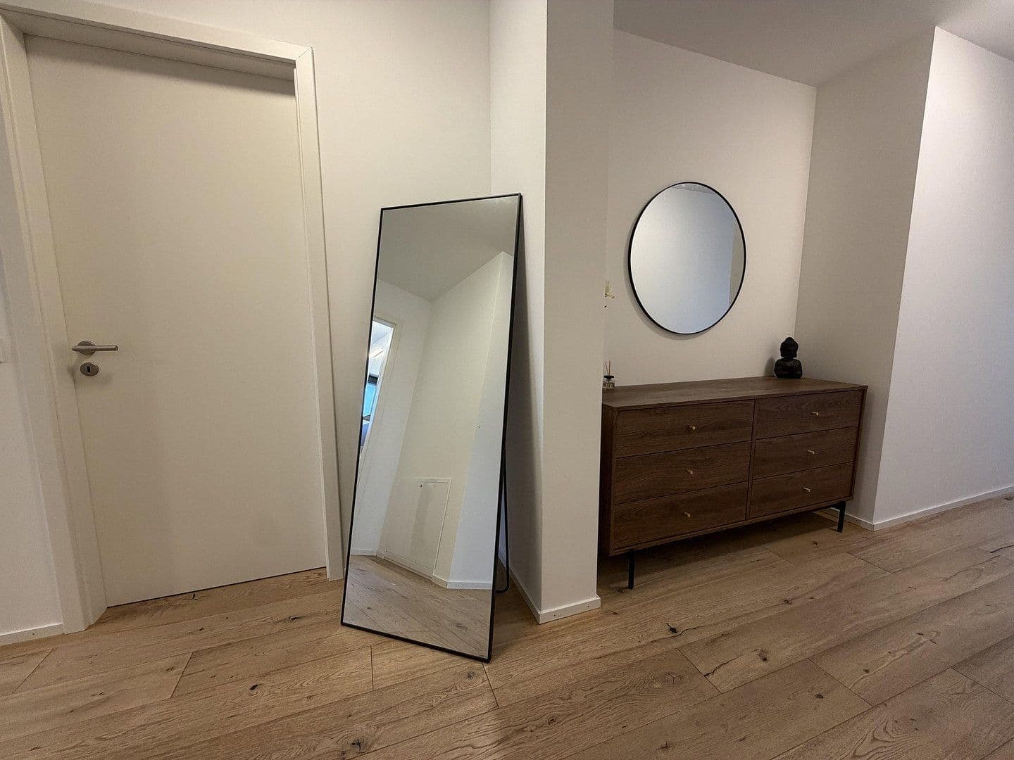 2 bedroom with open-plan kitchen flat to rent, 150 m², Weil am Rhein, Baden-Württemberg 2 bedroom with open-plan kitchen flat to rent, 150 m², Weil am Rhein, Baden-Württemberg