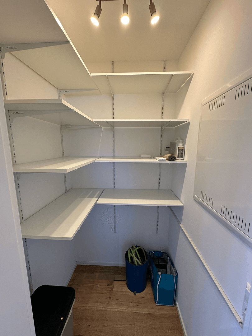 2 bedroom with open-plan kitchen flat to rent, 150 m², Weil am Rhein, Baden-Württemberg 2 bedroom with open-plan kitchen flat to rent, 150 m², Weil am Rhein, Baden-Württemberg