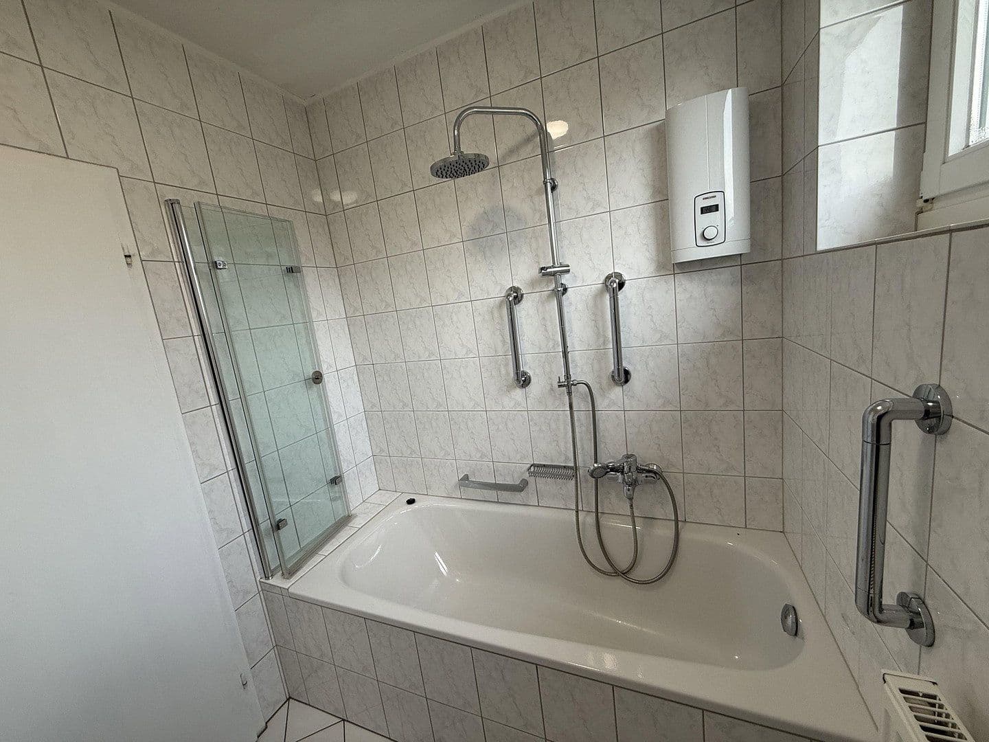 3 bedroom flat to rent, 96 m², Virchowstrasse 17, Siegen, North Rhine-Westphalia 3 bedroom flat to rent, 96 m², Virchowstrasse 17, Siegen, North Rhine-Westphalia