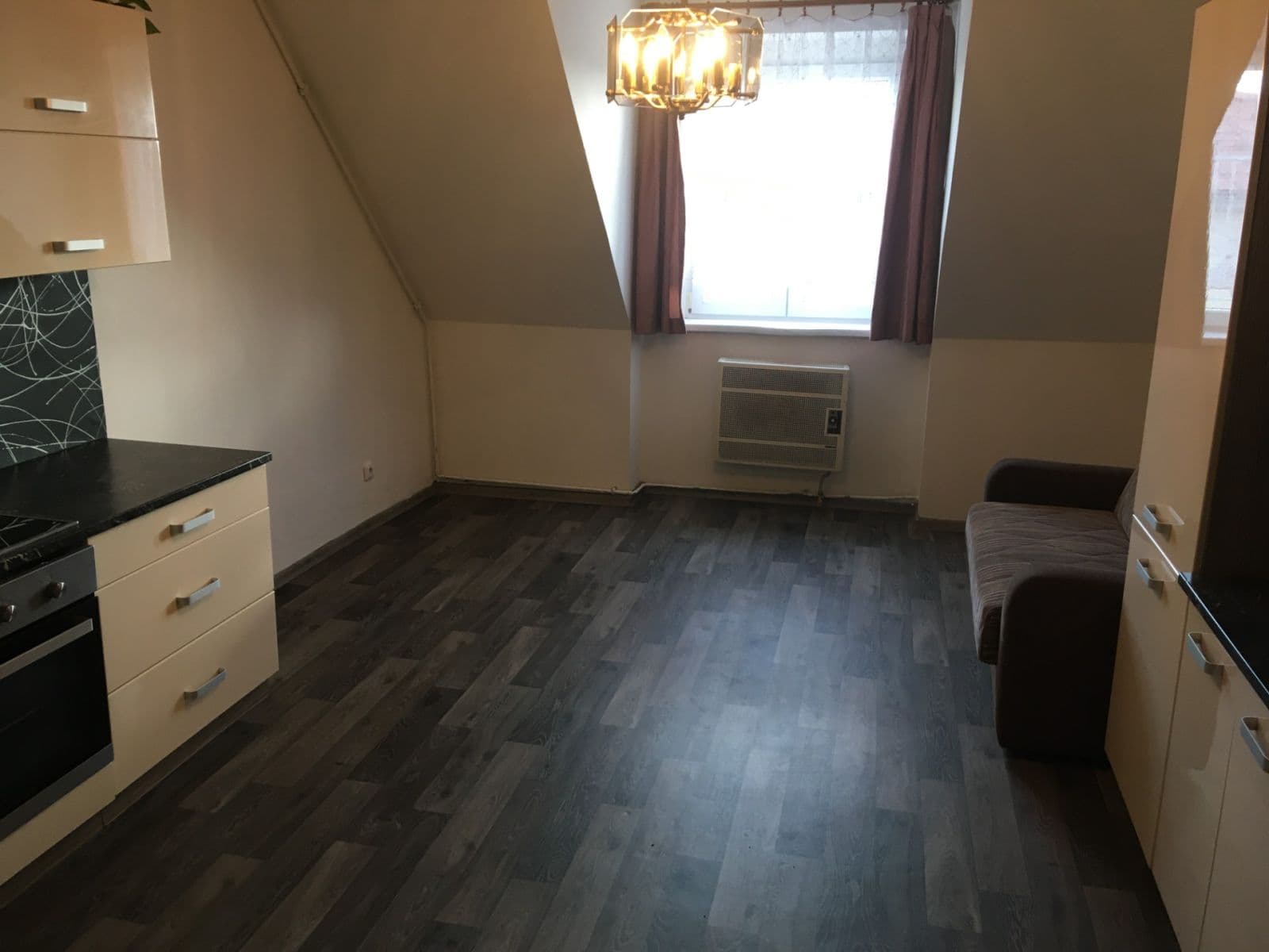 2 bedroom with open-plan kitchen flat to rent, 70 m², Dražická, Benátky nad Jizerou, Středočeský Region 2 bedroom with open-plan kitchen flat to rent, 70 m², Dražická, Benátky nad Jizerou, Středočeský Region