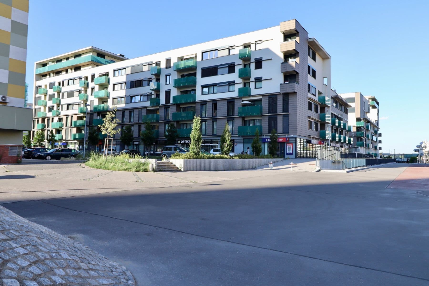 2 bedroom with open-plan kitchen flat to rent, 74 m², Petržílkova, Prague, Prague 2 bedroom with open-plan kitchen flat to rent, 74 m², Petržílkova, Prague, Prague