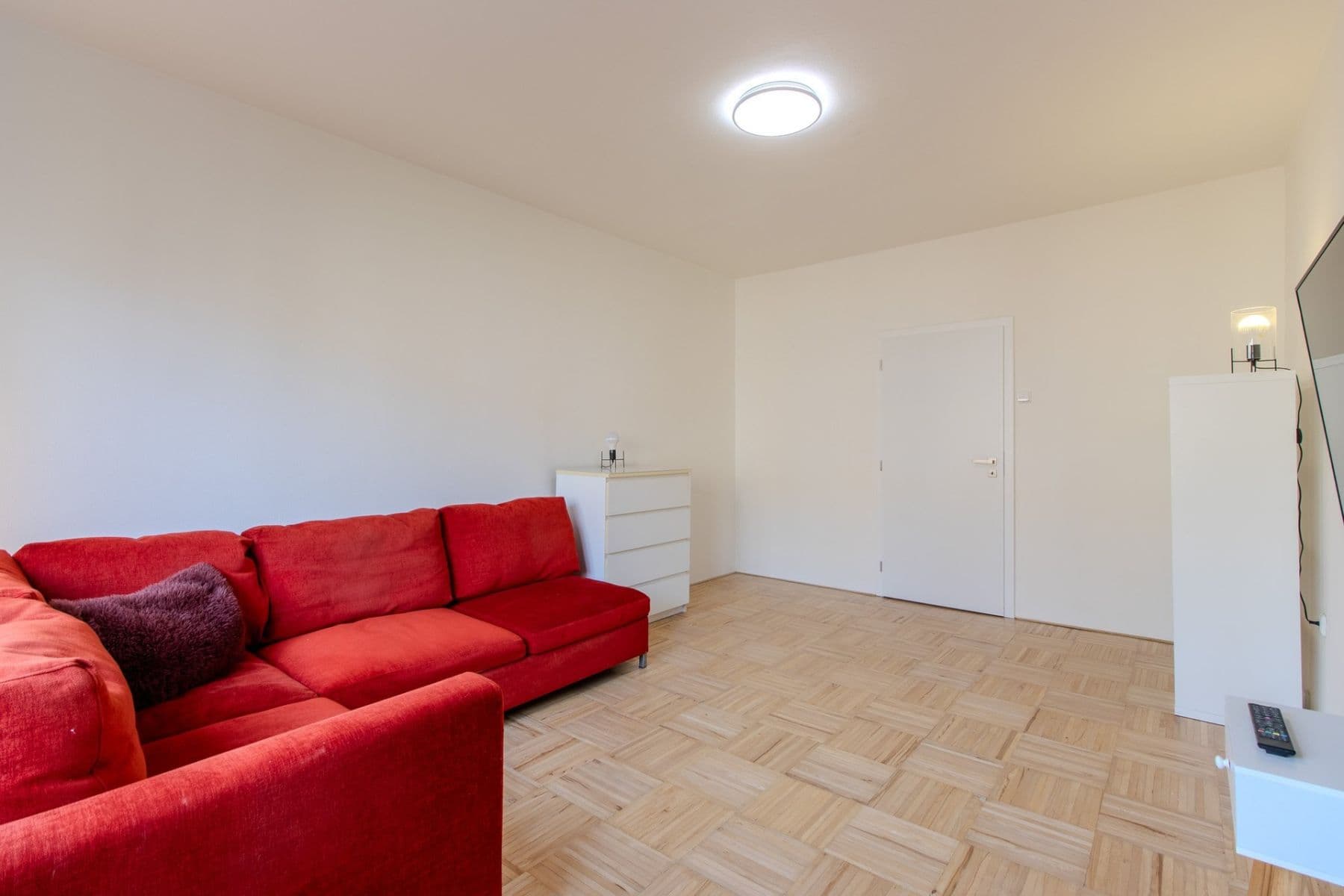 2 bedroom flat to rent, 68 m², Herálecká IV, Prague, Prague 2 bedroom flat to rent, 68 m², Herálecká IV, Prague, Prague