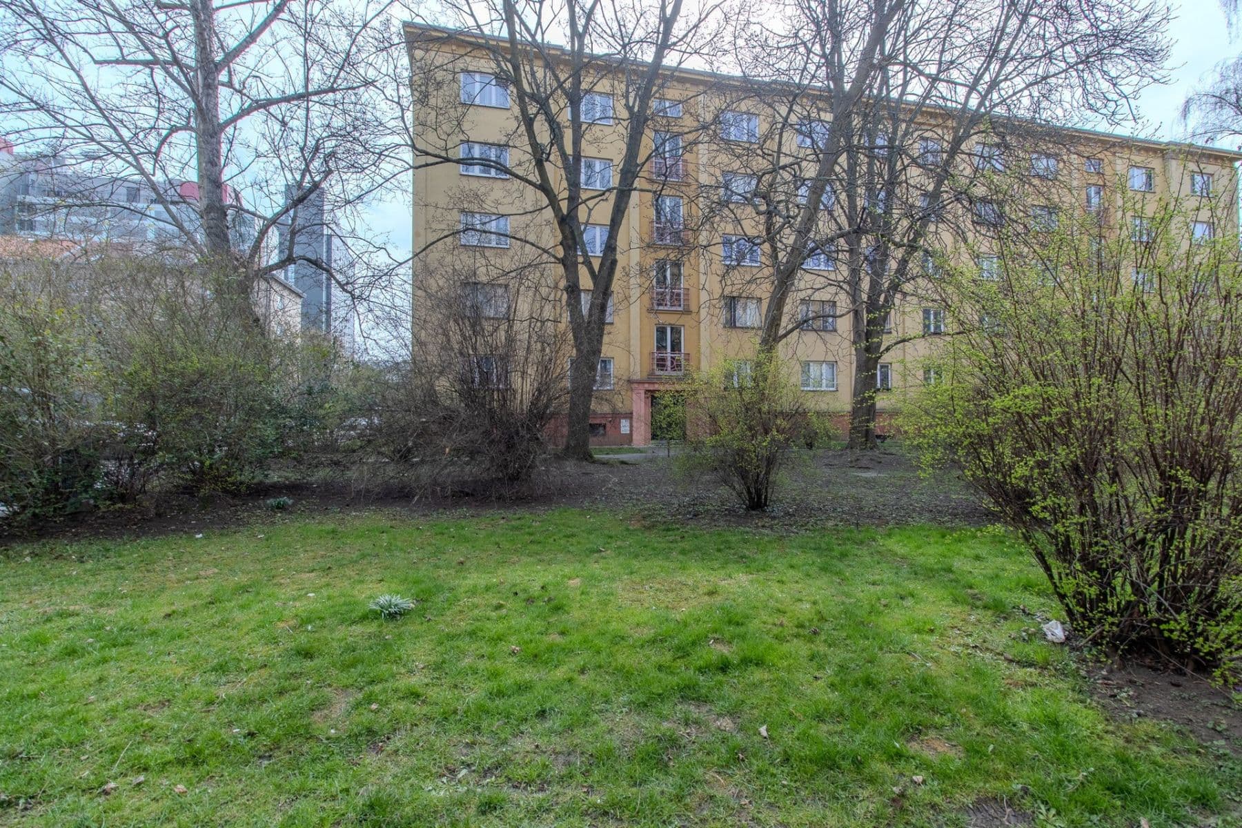 2 bedroom flat to rent, 68 m², Herálecká IV, Prague, Prague 2 bedroom flat to rent, 68 m², Herálecká IV, Prague, Prague