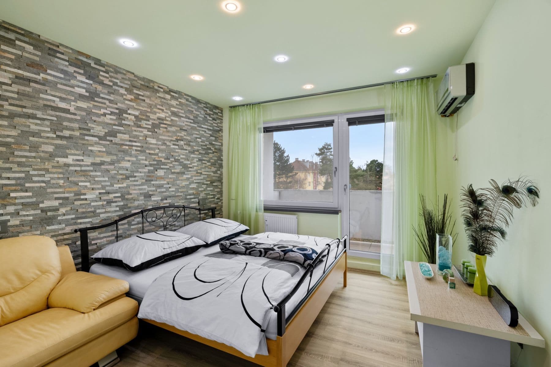 4 bedroom flat for sale, 78 m², Cyrila Boudy, Slaný, Středočeský Region 4 bedroom flat for sale, 78 m², Cyrila Boudy, Slaný, Středočeský Region