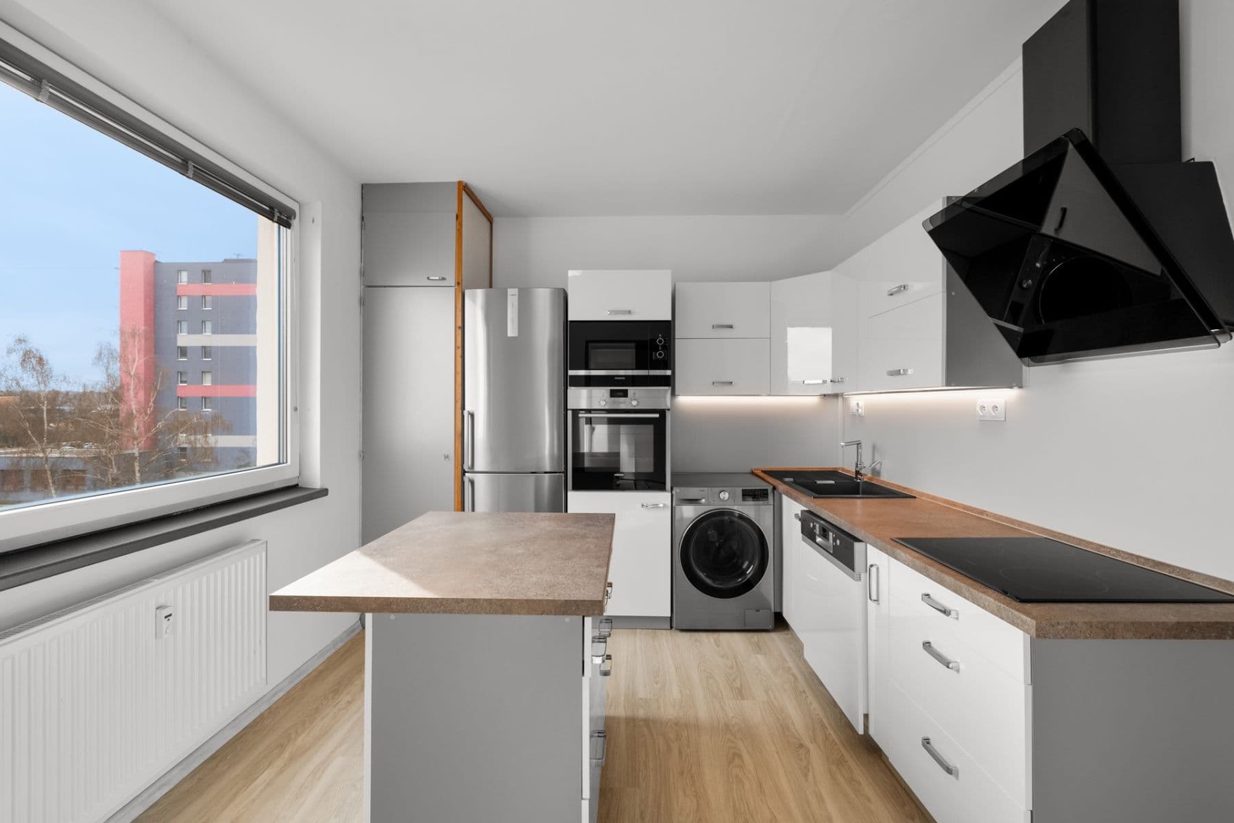 4 bedroom flat for sale, 78 m², Cyrila Boudy, Slaný, Středočeský Region 4 bedroom flat for sale, 78 m², Cyrila Boudy, Slaný, Středočeský Region