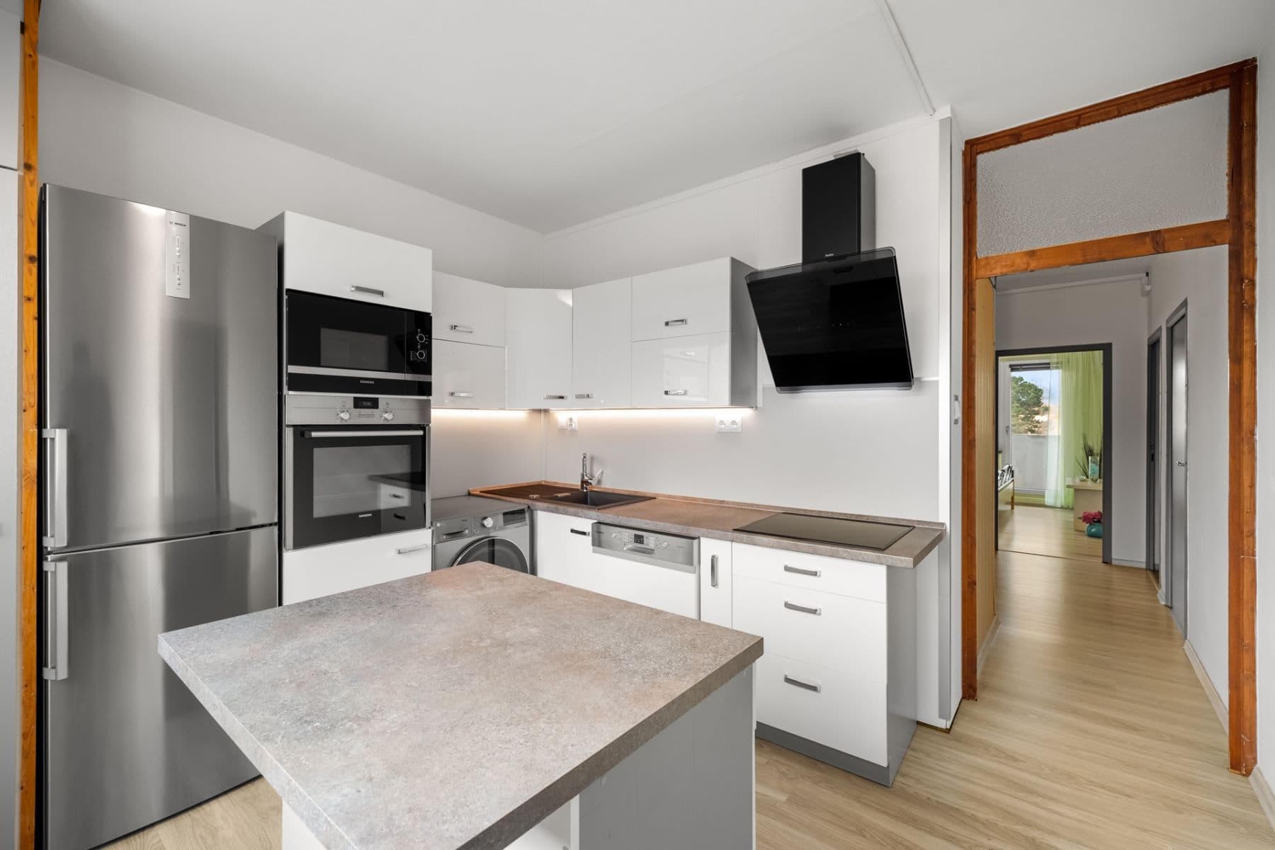 4 bedroom flat for sale, 78 m², Cyrila Boudy, Slaný, Středočeský Region 4 bedroom flat for sale, 78 m², Cyrila Boudy, Slaný, Středočeský Region