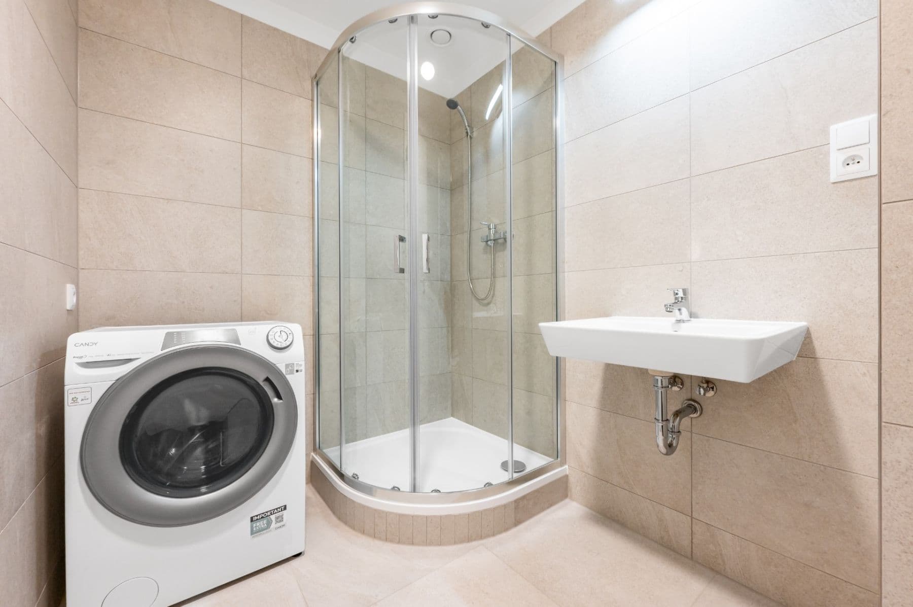 Studio flat to rent, 35 m², Gerstelova, Prague, Prague Studio flat to rent, 35 m², Gerstelova, Prague, Prague