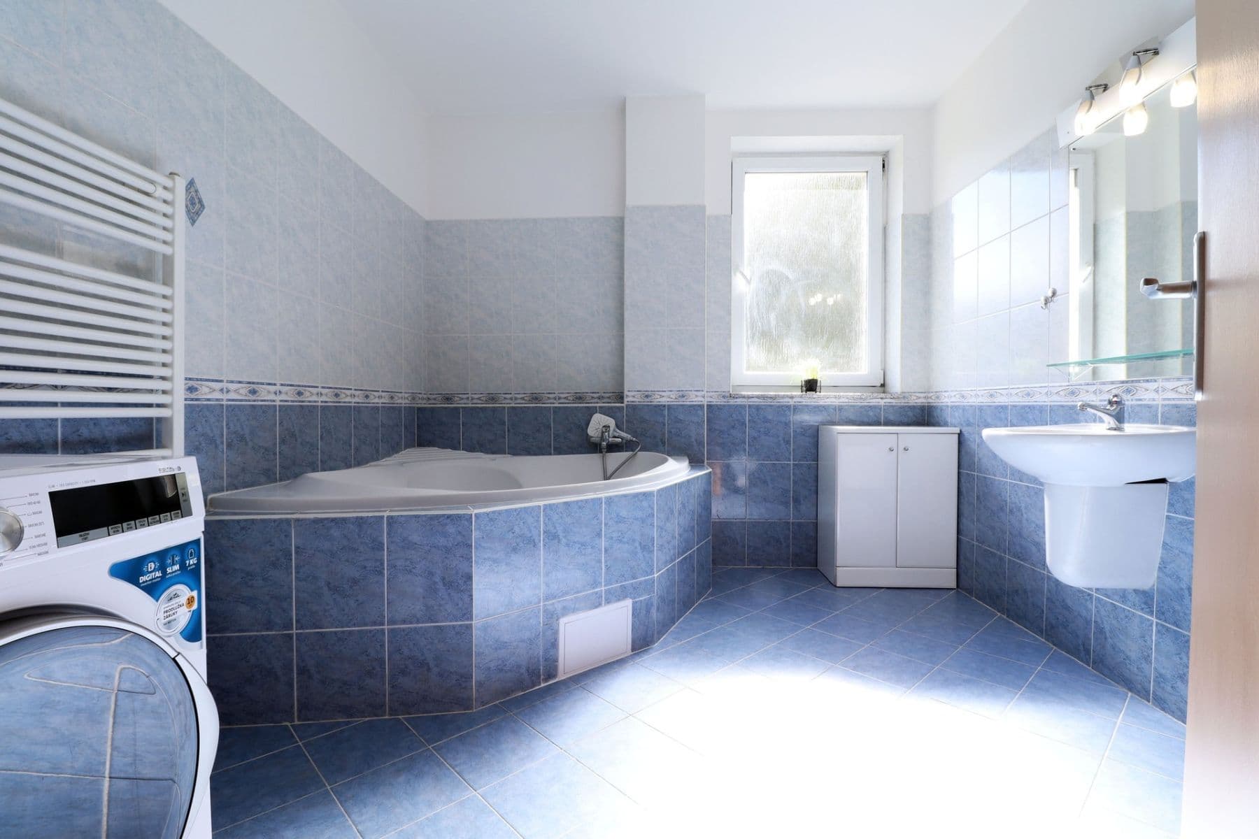 Studio flat to rent, 46 m², Mimoňská, Prague, Prague Studio flat to rent, 46 m², Mimoňská, Prague, Prague