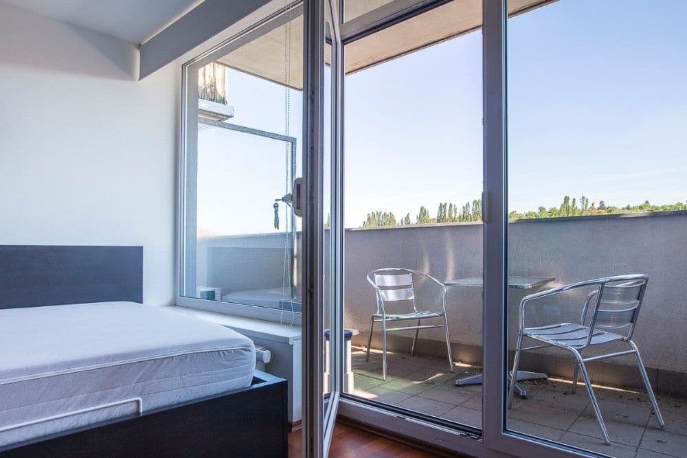 Studio flat to rent, 40 m², Skloněná, Prague, Prague Studio flat to rent, 40 m², Skloněná, Prague, Prague