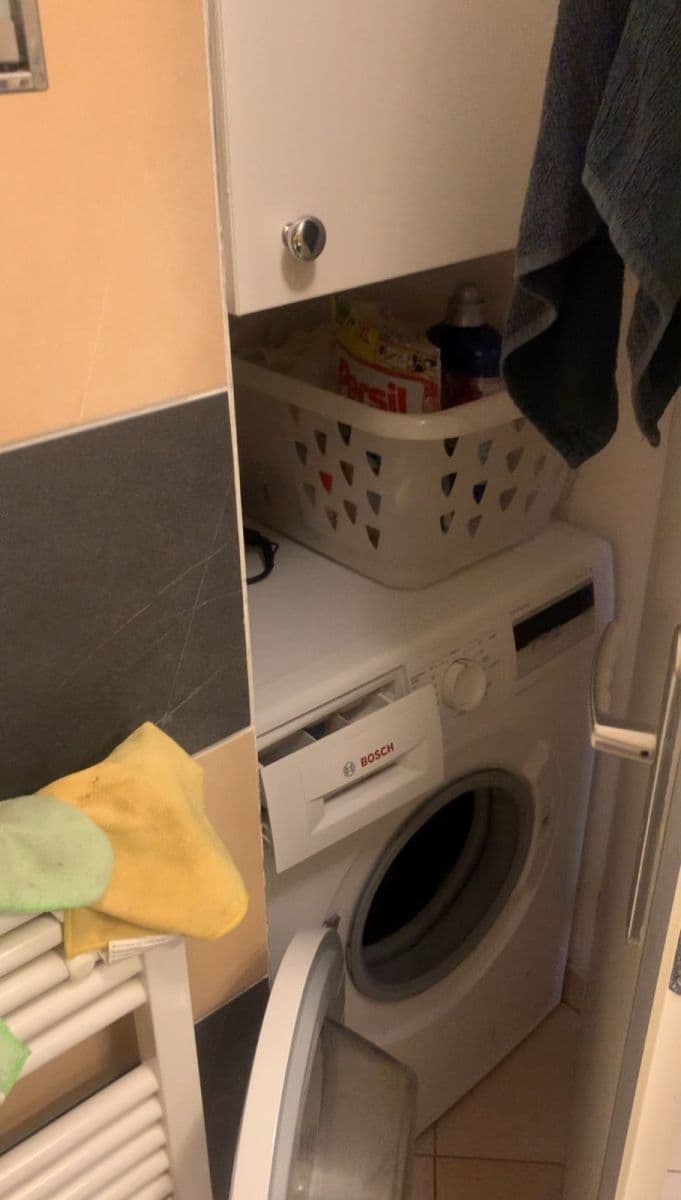 Studio flat to rent, 40 m², Skloněná, Prague, Prague Studio flat to rent, 40 m², Skloněná, Prague, Prague